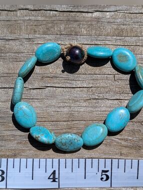 Turquenite (Howlite) Bead Bracelet With Freshwater Pearl